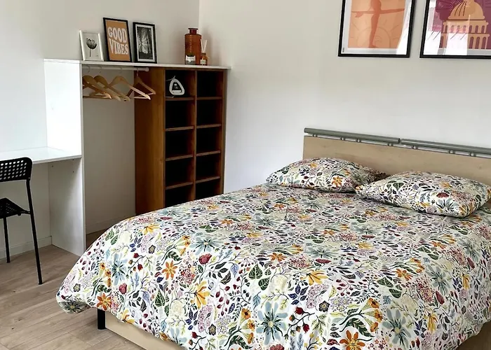 2-room Apartment, Center, Near Train Station *